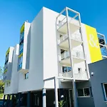 Port Du Moulin Blanc Hotel