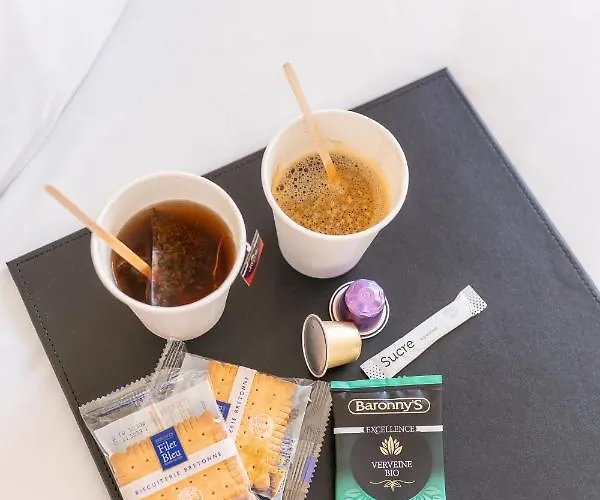 Port Du Moulin Blanc Hotel