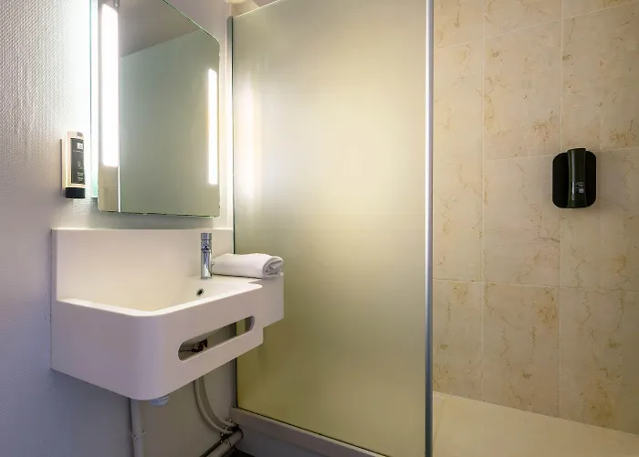 Port Du Moulin Blanc Hotel 3*