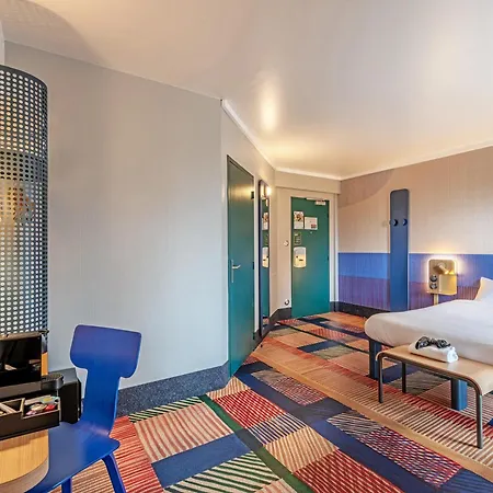 Port Du Moulin Blanc Hotell 3*