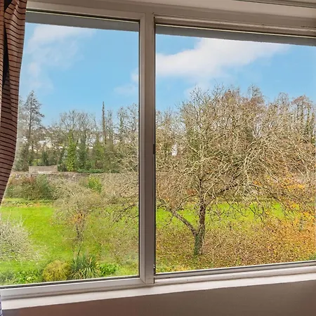 Port Du Moulin Blanc ホテル 3*
