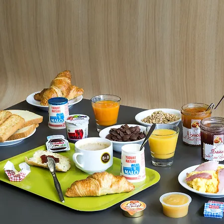 Port Du Moulin Blanc 3*