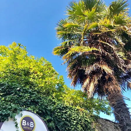 Port Du Moulin Blanc Szálloda