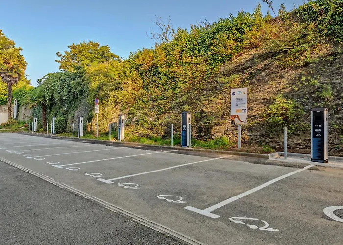 Port Du Moulin Blanc 3*