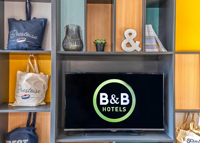 Port Du Moulin Blanc