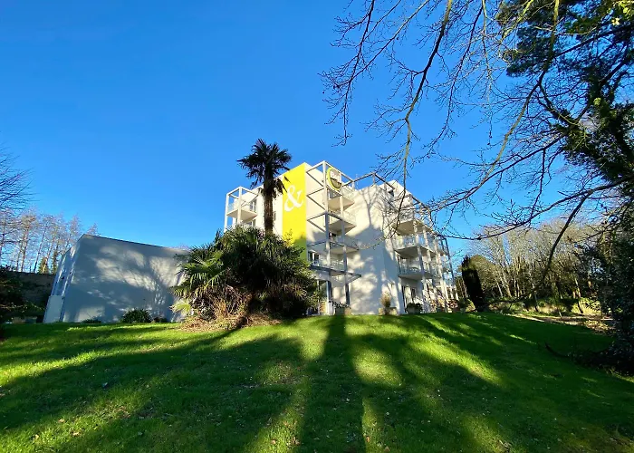 Port Du Moulin Blanc 3*