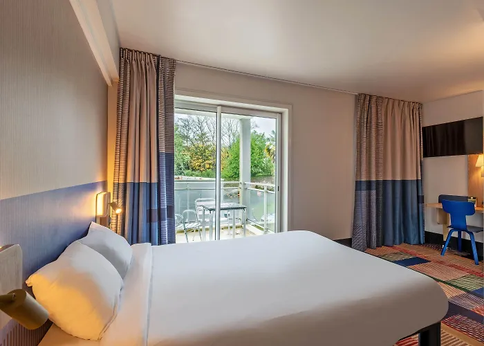 Port Du Moulin Blanc Брест